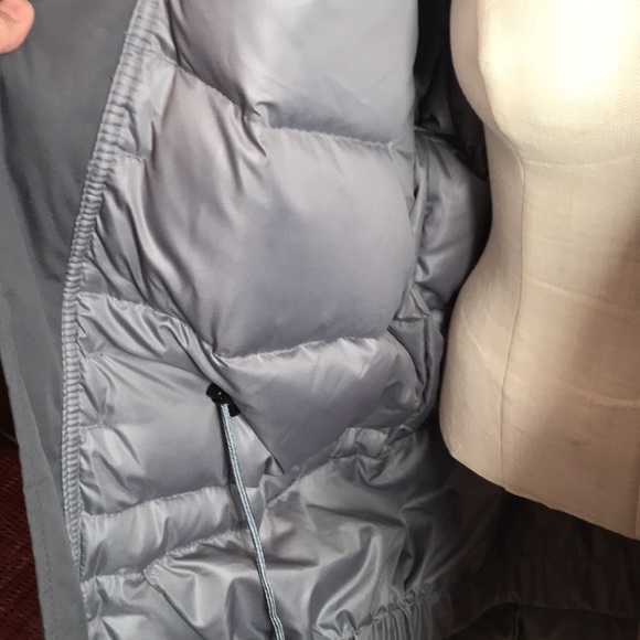 Wm Leishman Goose Down Parka with fur snorkel hood. Proudly Made in Canada 🇨🇦 - Picture 8 of 11